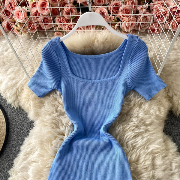 Crystal Vitrail Elegant Square Neck Knitted Dress